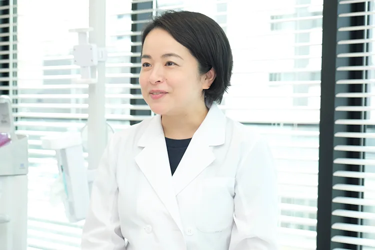 八木彩子先生のプロフィール写真