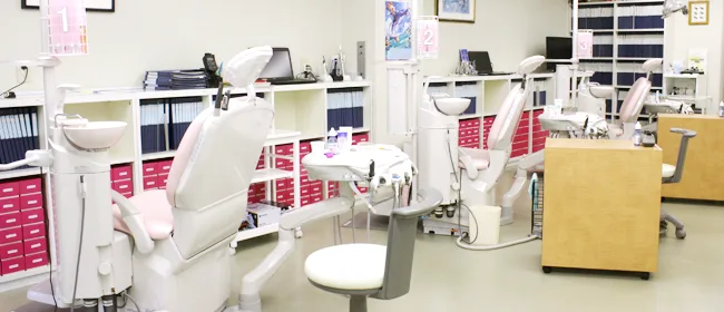 やすの矯正歯科クリニックの写真2