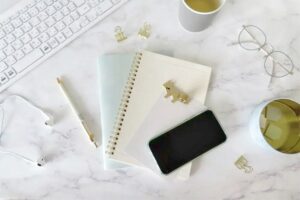 「歯並びが悪い人」の印象を300人に意識調査！実際どう見られている？を大解剖